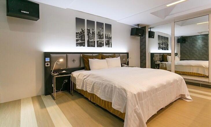 Soho Motel Таоюань Экстерьер фото