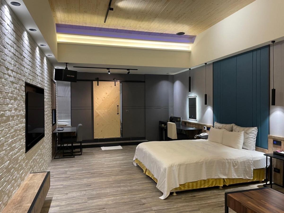 Soho Motel Таоюань Экстерьер фото