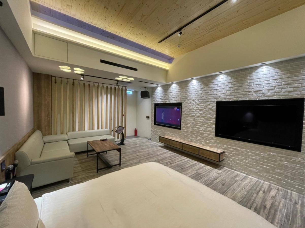 Soho Motel Таоюань Экстерьер фото