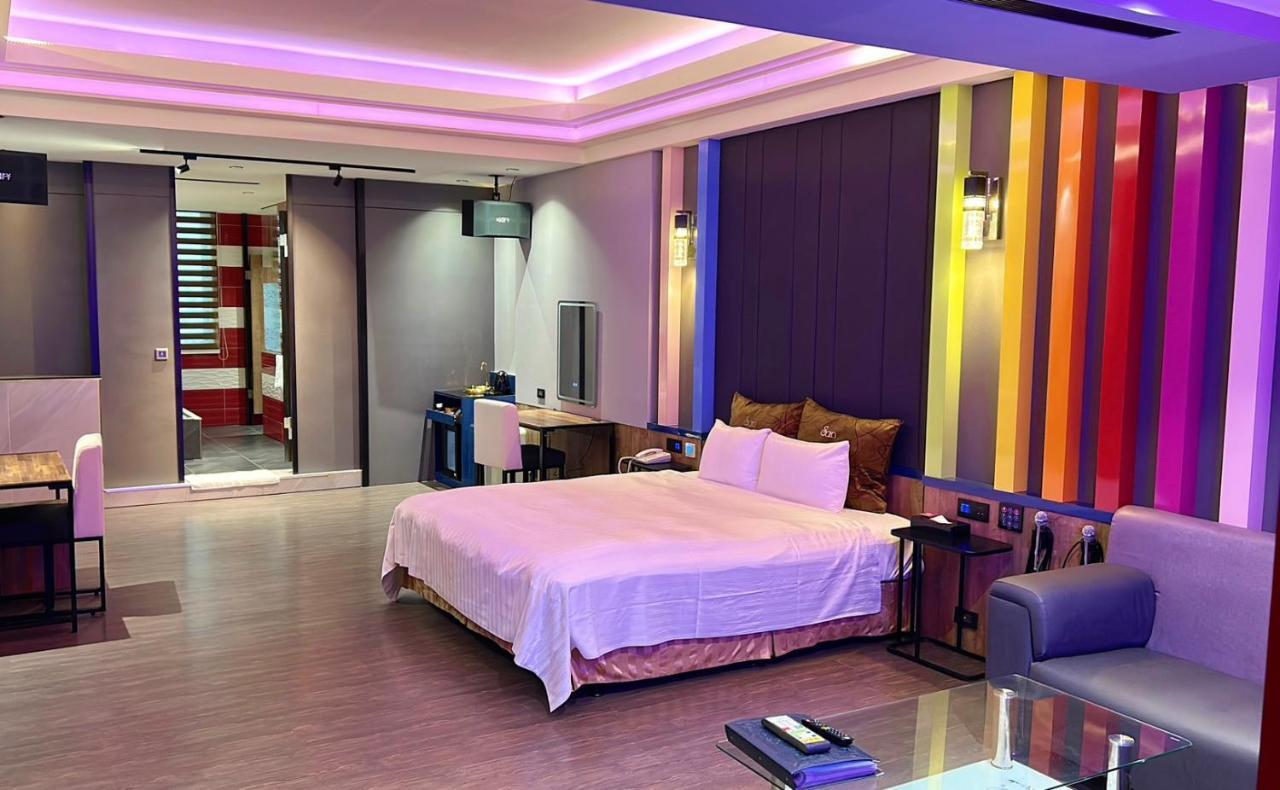 Soho Motel Таоюань Экстерьер фото