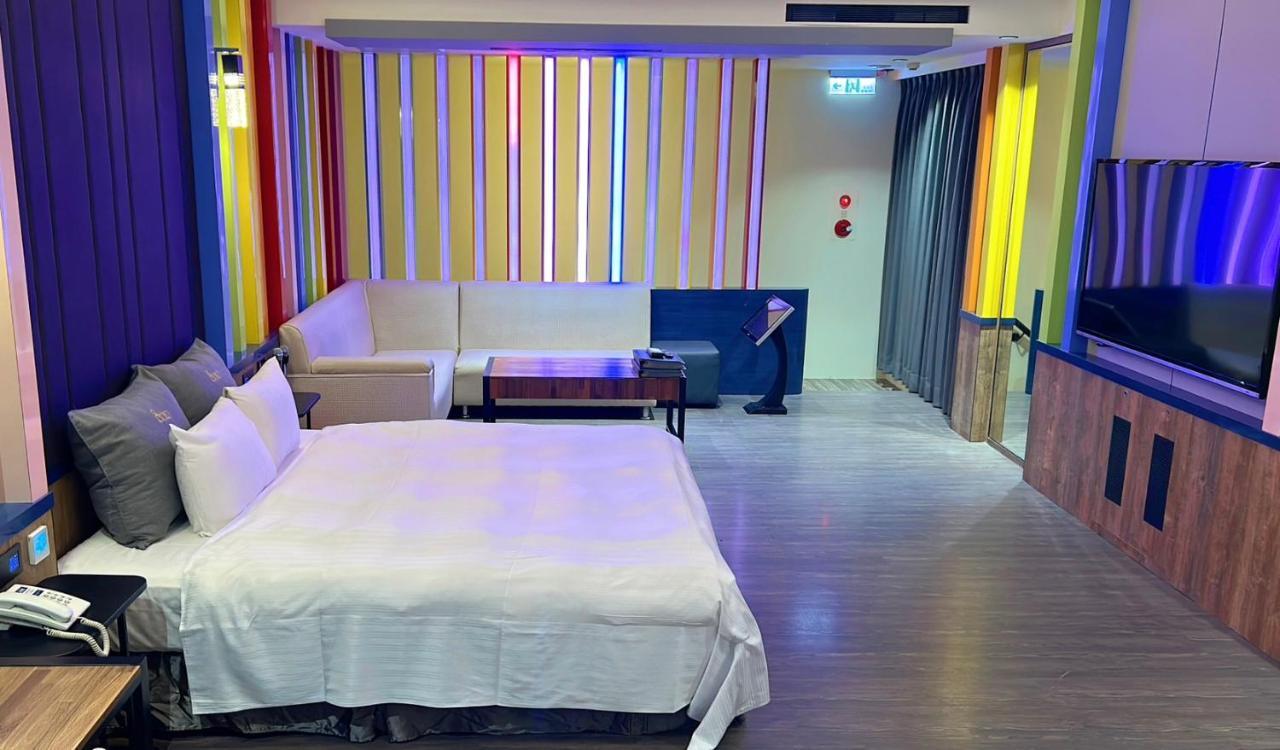 Soho Motel Таоюань Экстерьер фото