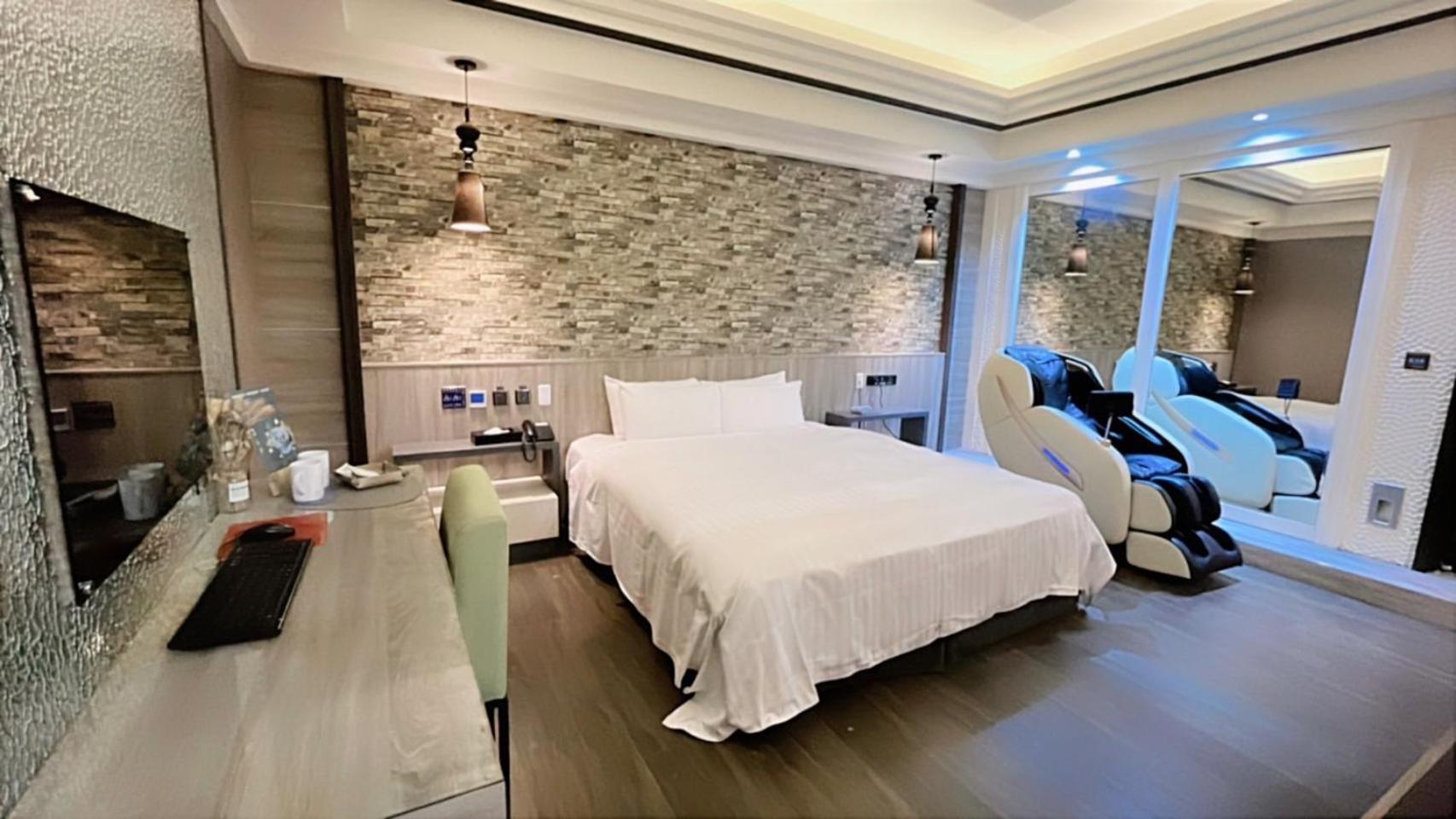 Soho Motel Таоюань Экстерьер фото